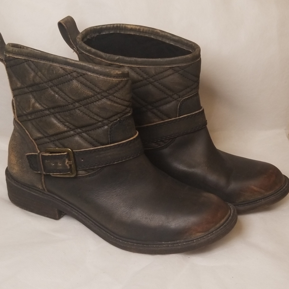 LUCKY BRAND LK-NORDIC DARK OLIVE QUILTED BOOTIES 7